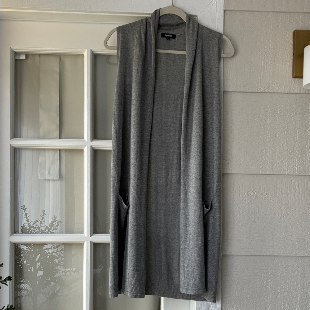 Premise Studio Light Gray Knit open vest